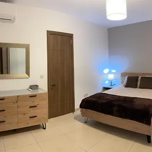 Appartamento Spinola Bay - St Julians Near Beach Prime Location, San Giuliano