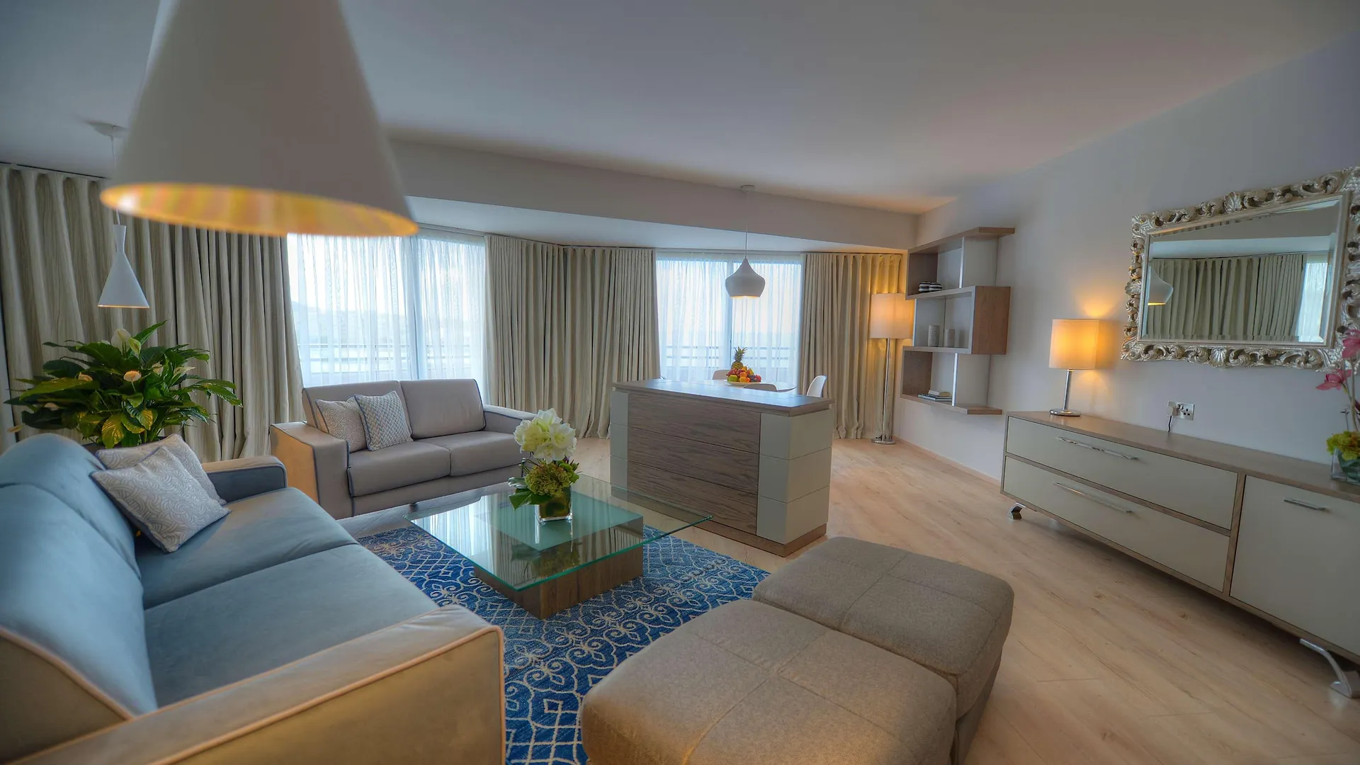 Radisson Blu Resort, Malta St. Julian'S Hotel