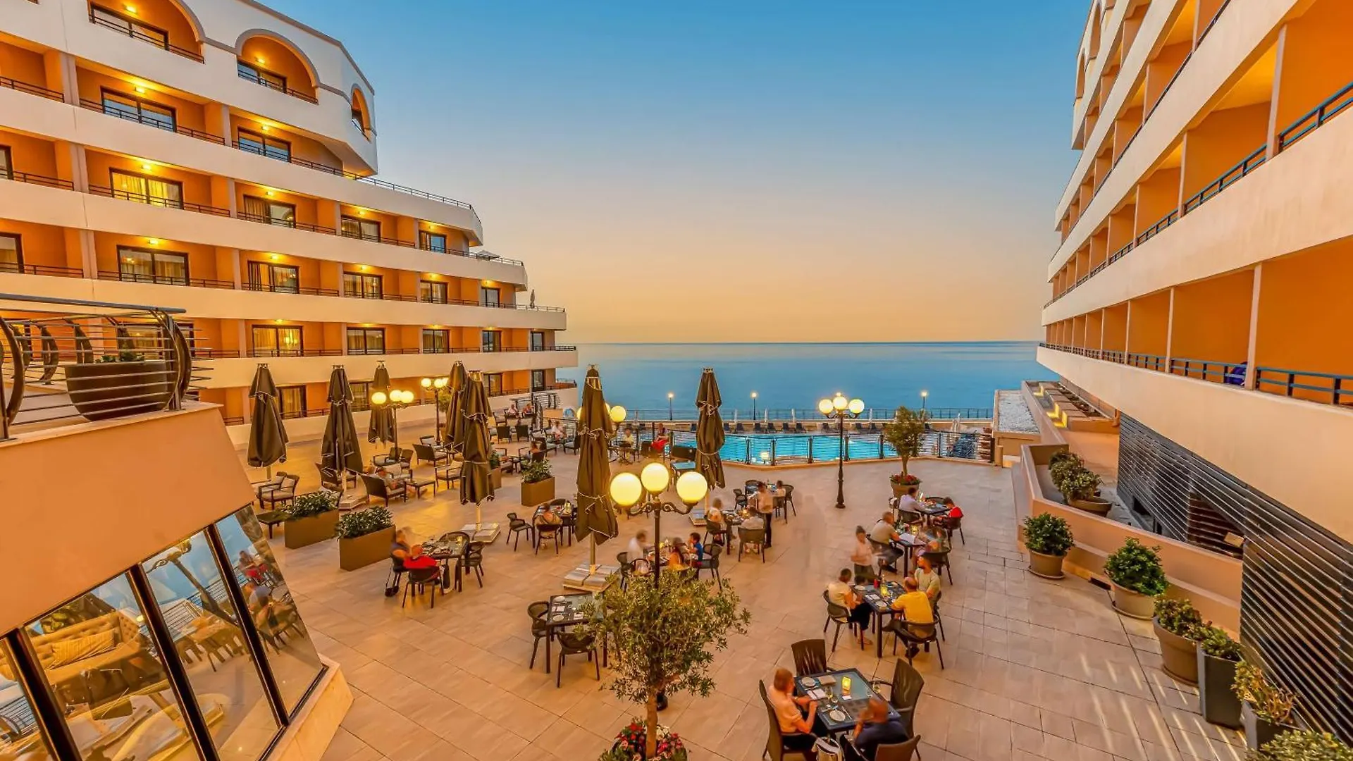Radisson Blu Resort, Malta St. Julian'S Hotel